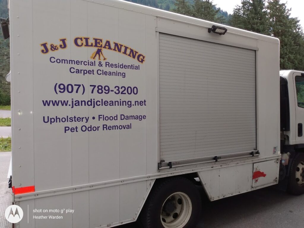 J & J Cleaning LLC
