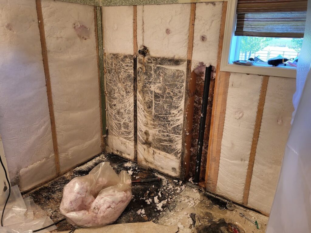 Advanced Cleaning & Restoration